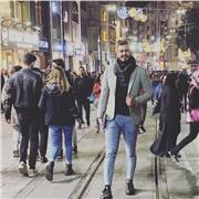 Professeur de la langue arabe et de philosophie en arabe